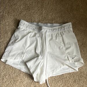Nike Women's Flex Essential 2-in-1 Shorts - M